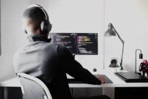 Programista Blockchain – jak nim zostać?